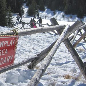 Barricade to limit snowplay