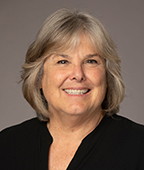 Laurie Mathews headshot